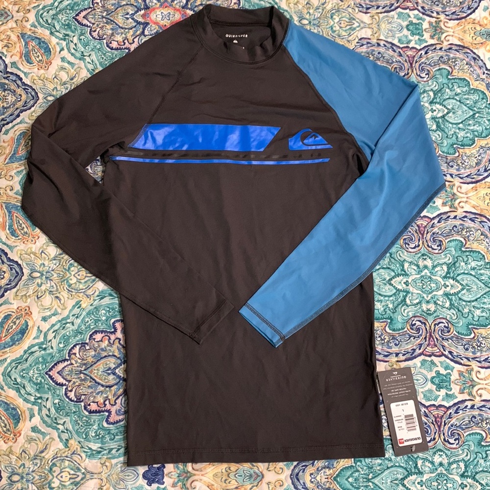 Mens Quicksilver rash guard